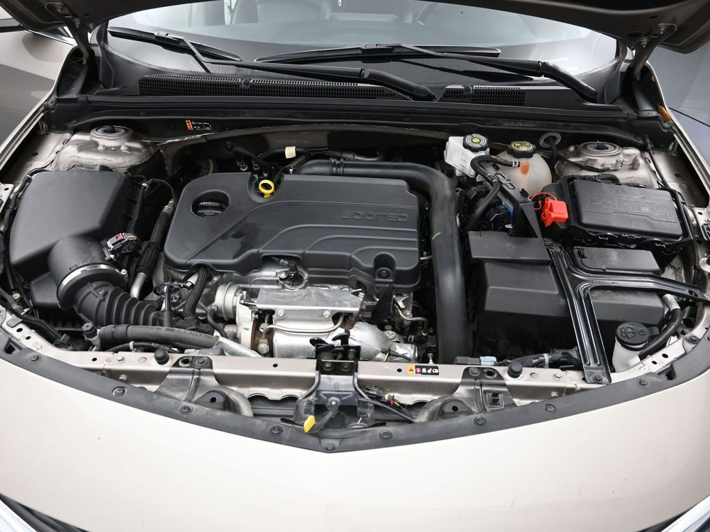 Used 2024 Chevrolet Malibu LT image 27