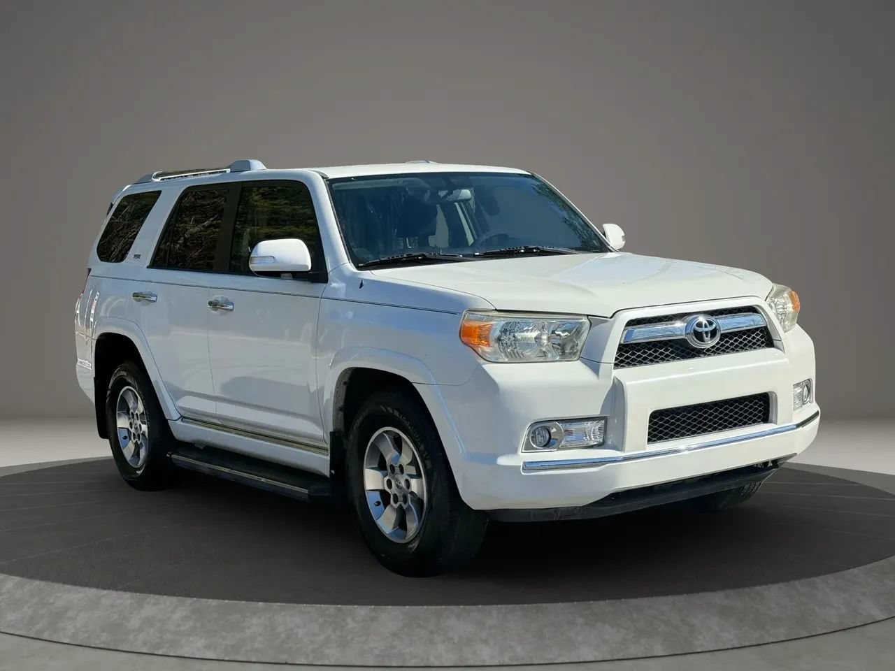Used 2013 Toyota 4Runner SR5 w/ Convenience Pkg RWD image 3