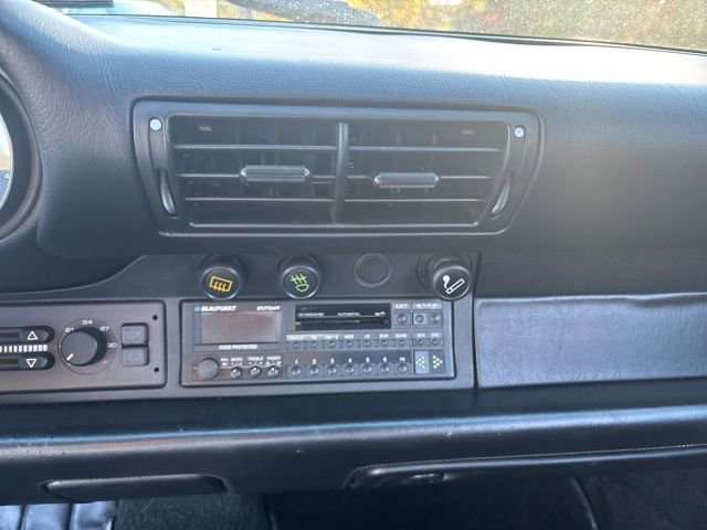 Used 1991 Porsche 911 Carrera image 22