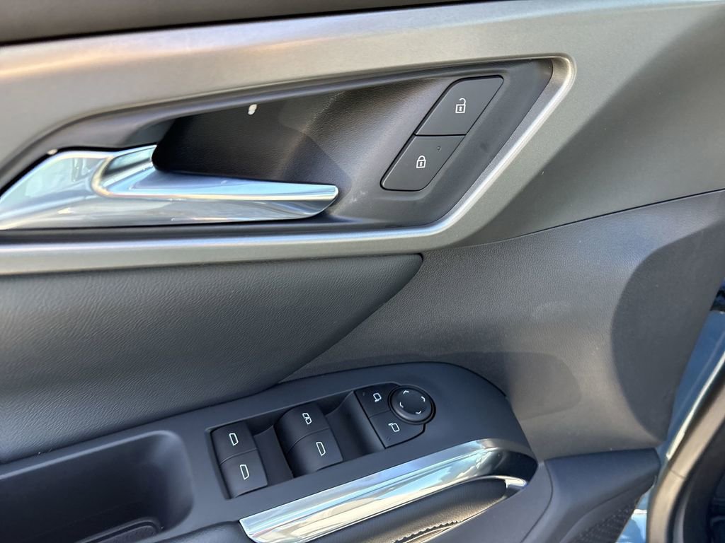 New 2026 Chevrolet Traverse LT w/ Sun and Wheel Package image 25