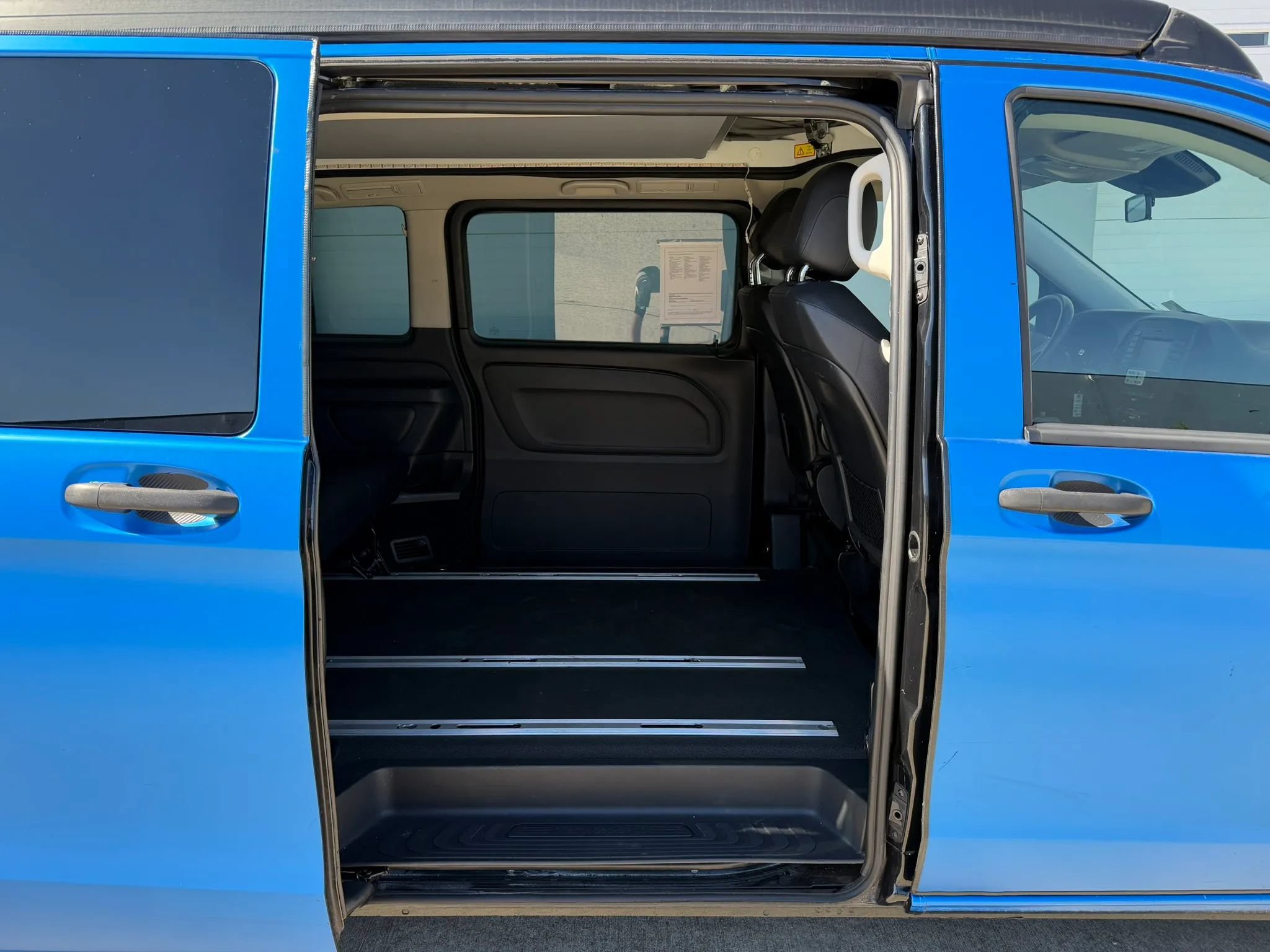 Used 2020 Mercedes-Benz Metris Passenger image 15