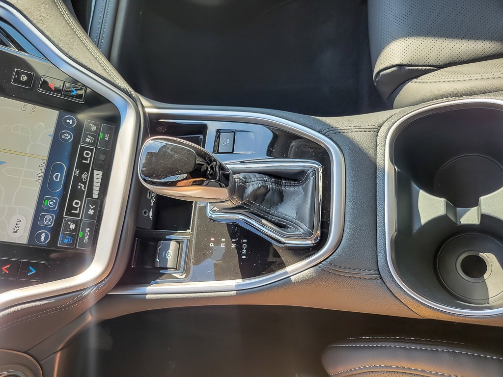 New 2025 Subaru Outback Touring image 15