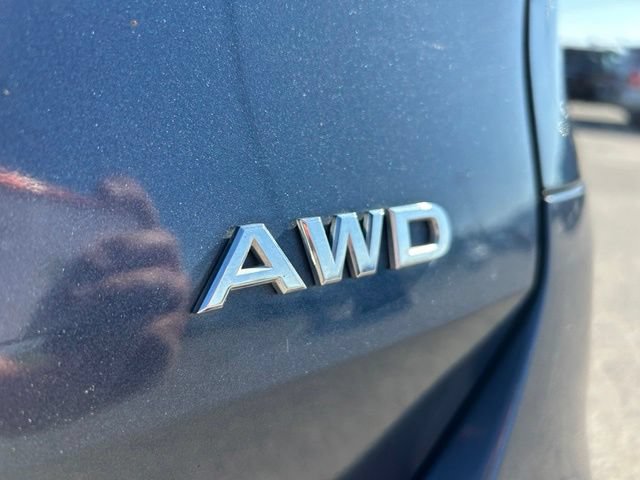 Used 2015 Nissan Rogue S AWD/4WD image 10