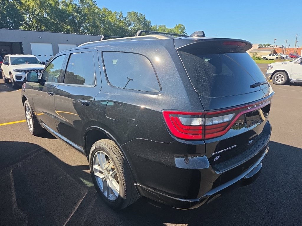 Used 2025 Dodge Durango GT AWD/4WD image 2