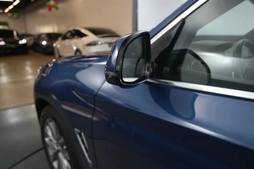 Used 2018 BMW X3 xDrive30i AWD/4WD image 11