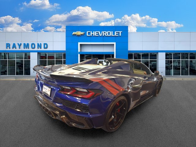 New 2027 Chevrolet Corvette Grand Sport w/ Z52 Sport Performance Package RWD image 2