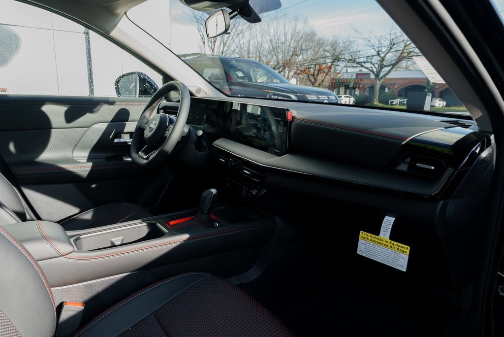 New 2026 Nissan Kicks SR image 26