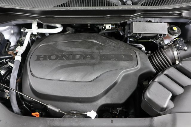 Used 2025 Honda Ridgeline Sport image 22