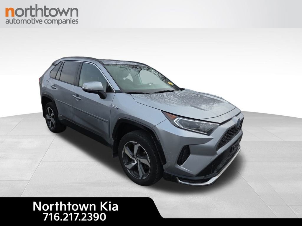 Used 2021 Toyota RAV4 SE w/ Weather & Moonroof Package image 1
