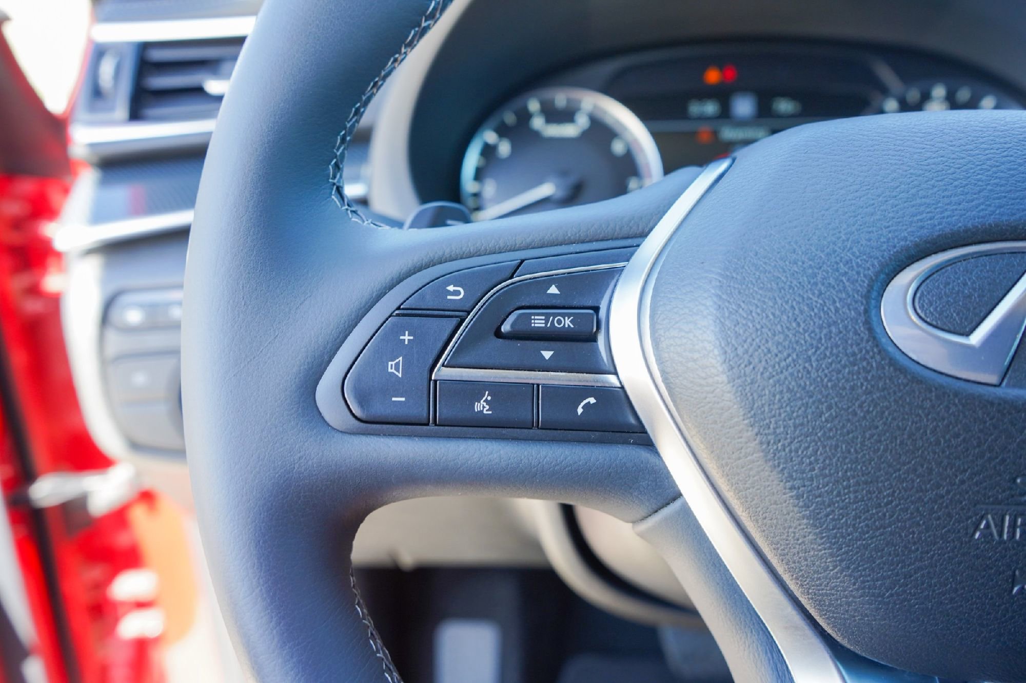 Certified 2023 INFINITI QX50 Sport image 12