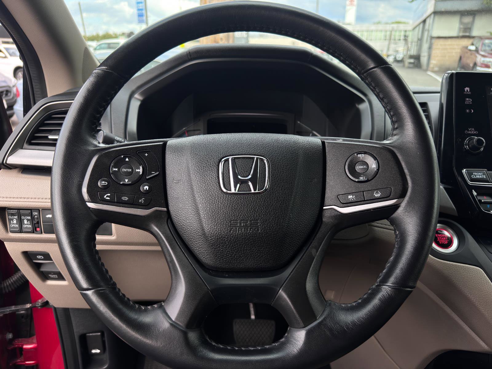 Used 2023 Honda Odyssey EX-L image 17
