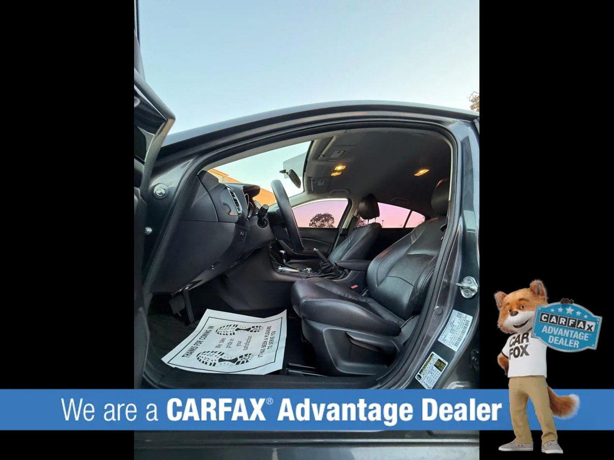 Used 2015 MAZDA MAZDA3 i Sport FWD image 28