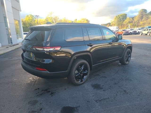 New 2025 Jeep Grand Cherokee L Limited image 5