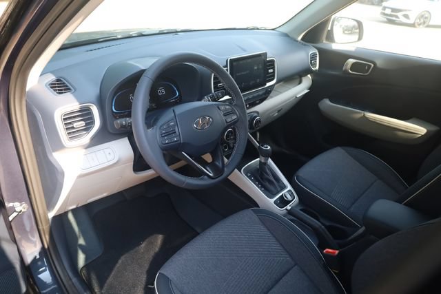 New 2026 Hyundai Venue SEL FWD image 10