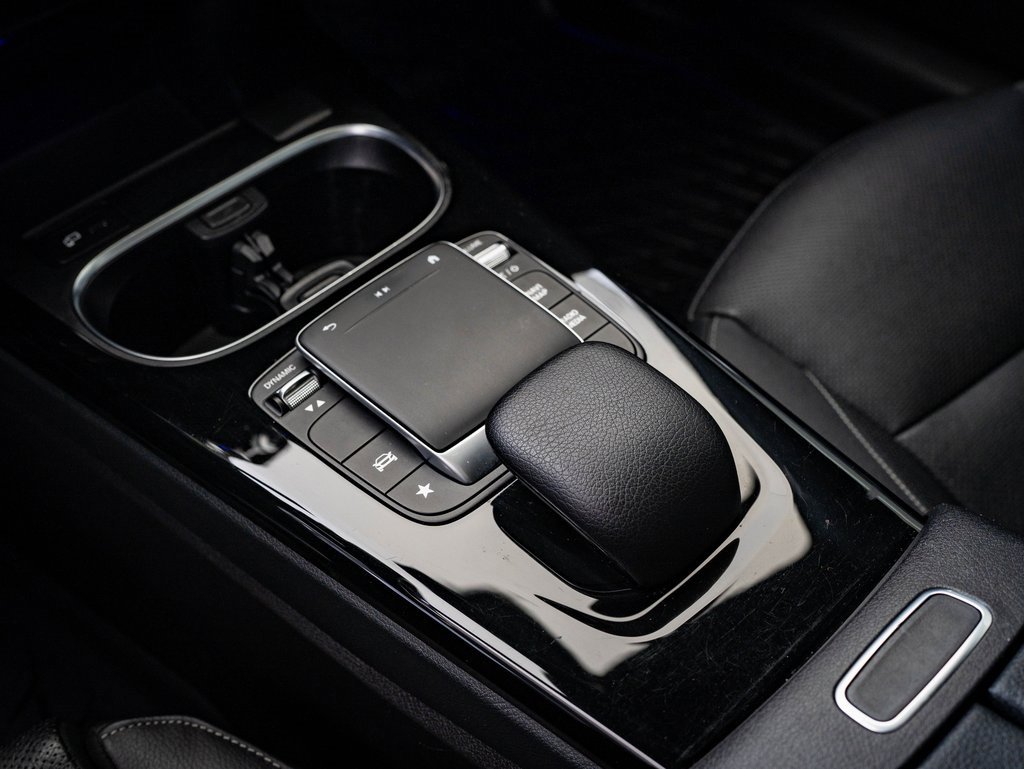 Used 2022 Mercedes-Benz A 220 image 32