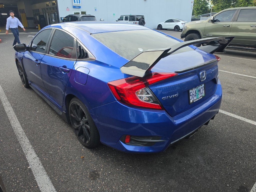 Used 2020 Honda Civic Sport image 4