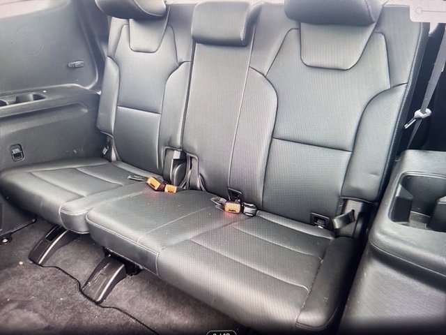 Used 2023 Kia Telluride S image 4