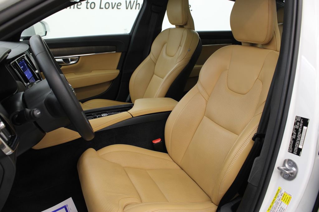 Used 2023 Volvo S90 B6 Ultimate w/ Protection Package Premier image 16
