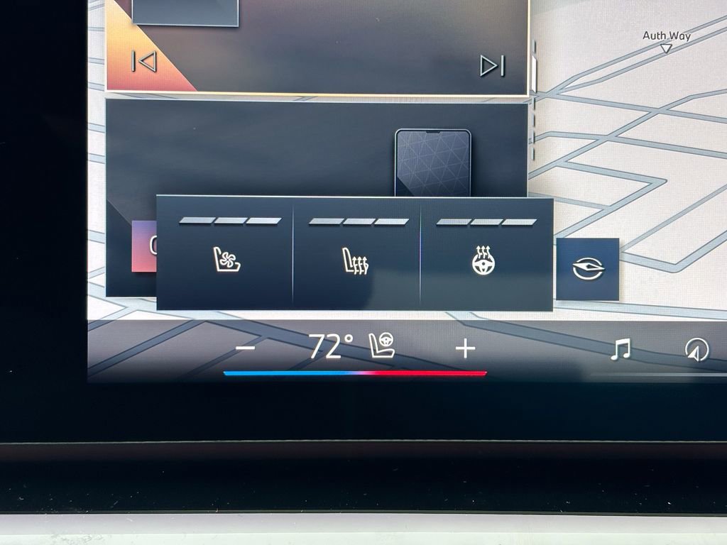 New 2026 BMW 530i xDrive w/ M Sport Package image 19