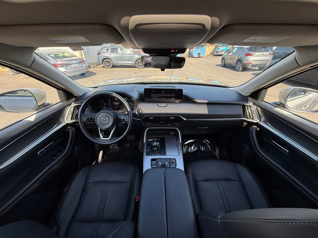 Used 2024 MAZDA CX-90 Plug-In Hybrid w/ Preferred AWD/4WD image 23