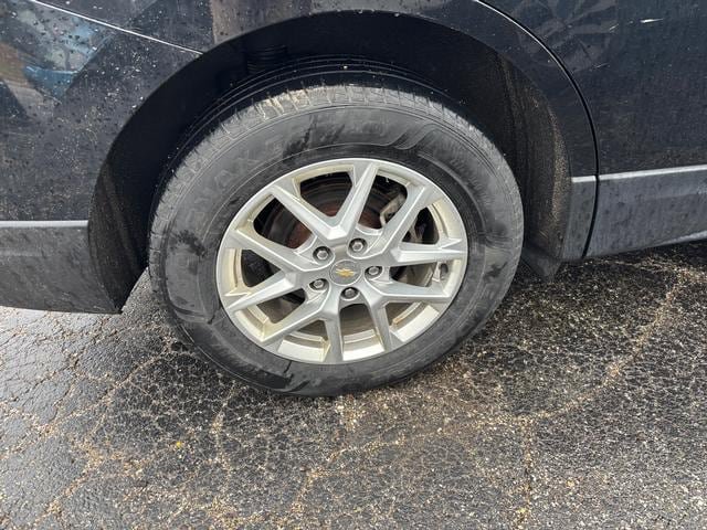 Used 2022 Chevrolet Equinox LT AWD/4WD image 27
