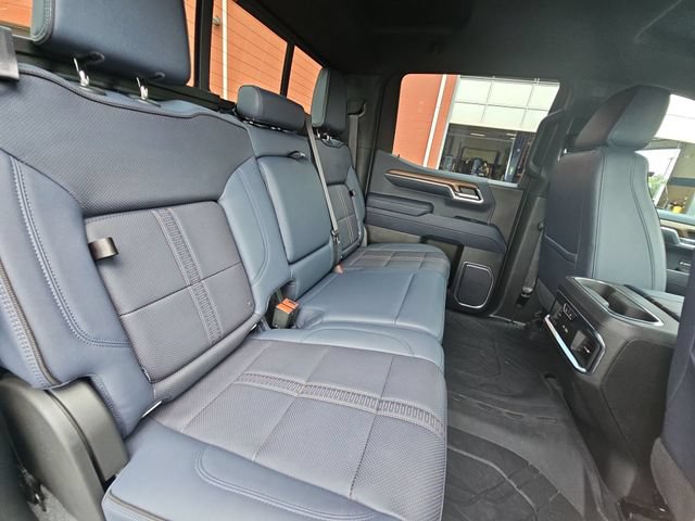 Used 2022 Chevrolet Silverado 1500 High Country w/ Technology Package AWD/4WD image 30