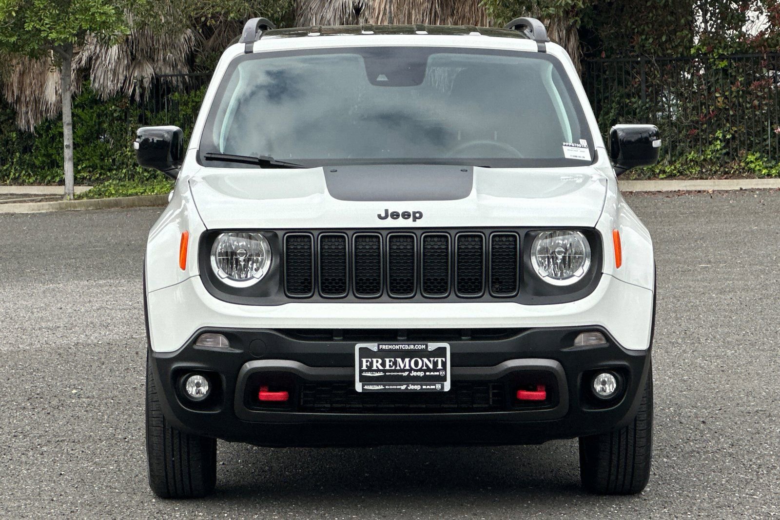 Used 2023 Jeep Renegade Trailhawk image 8