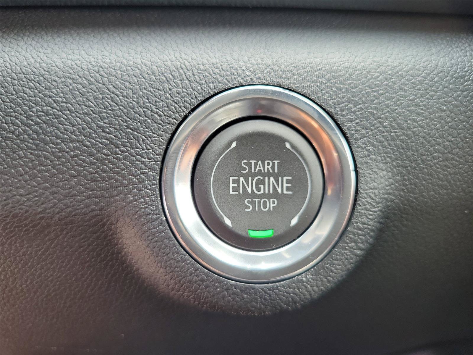 New 2027 GMC Terrain Elevation w/ Elevation Premium Package FWD image 28