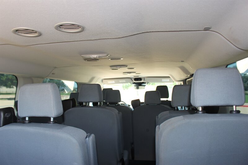 Used 2019 Ford Transit 350 XLT RWD image 10