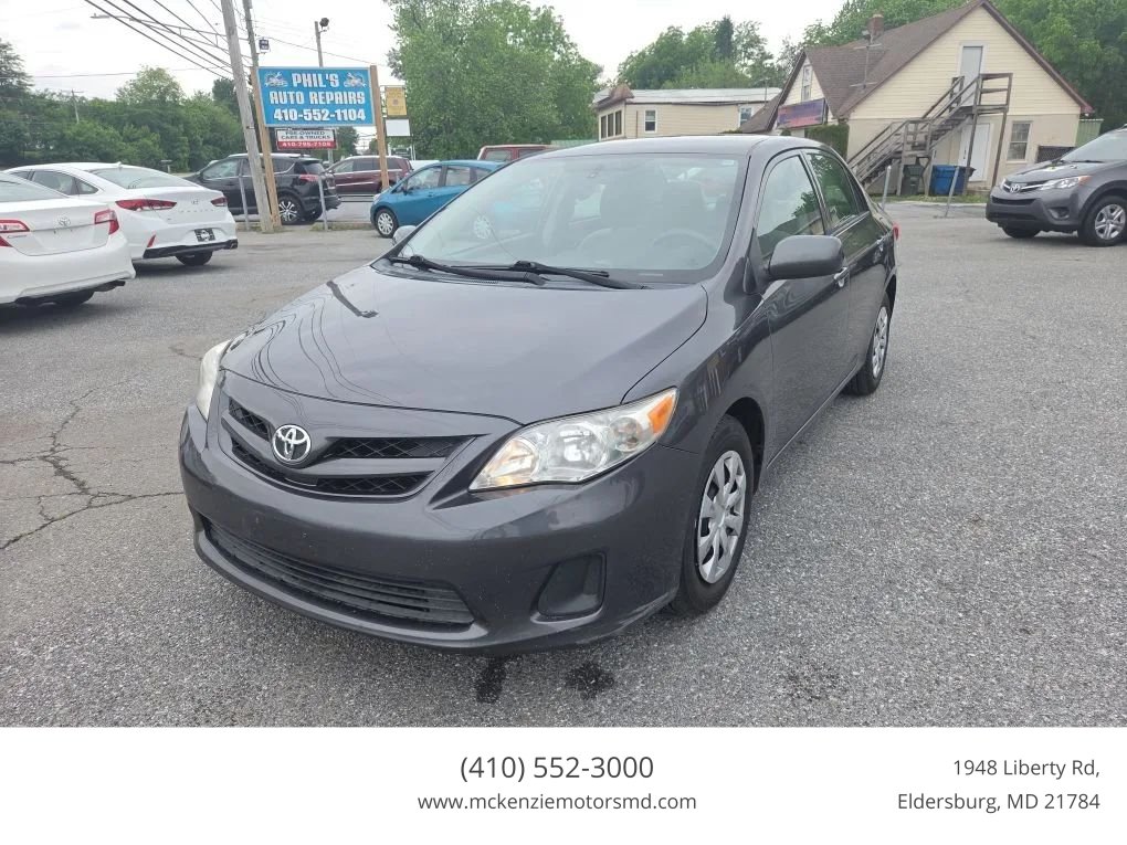 Used 2013 Toyota Corolla L FWD image 1