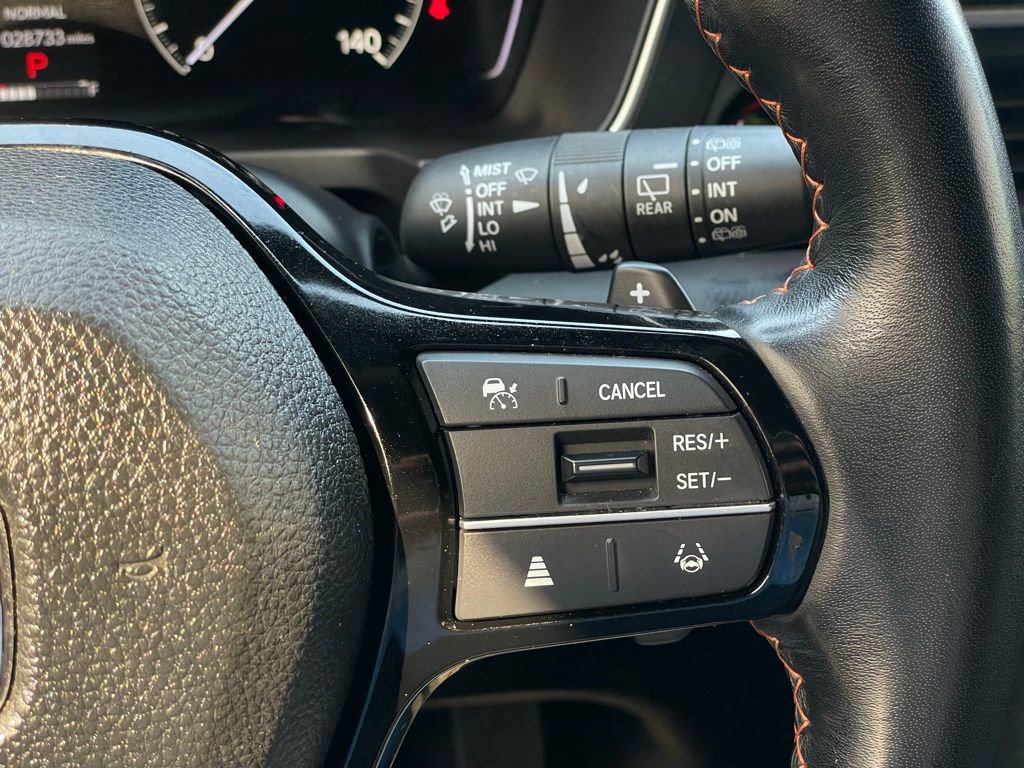 Certified 2025 Honda Pilot Sport image 14