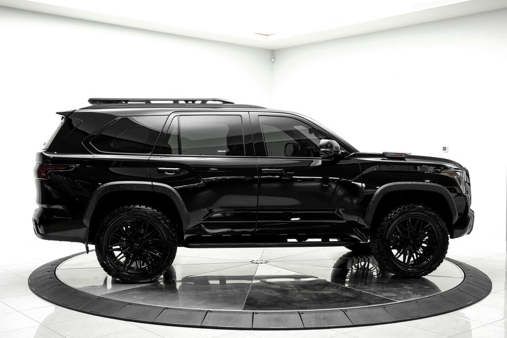 Used 2025 Toyota Sequoia TRD Pro AWD/4WD image 5