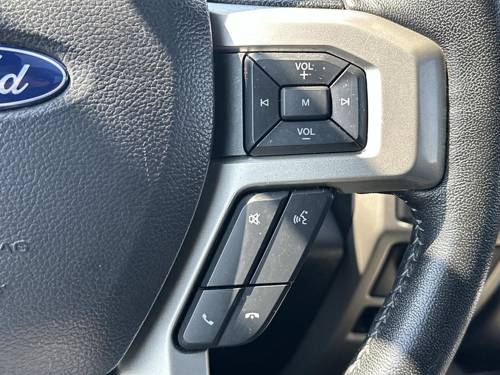 Used 2020 Ford F150 Lariat image 24