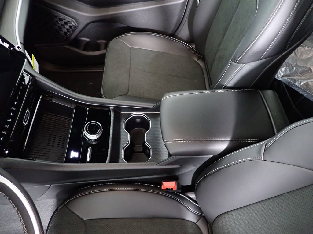 New 2026 Jeep Grand Cherokee Altitude AWD/4WD image 32