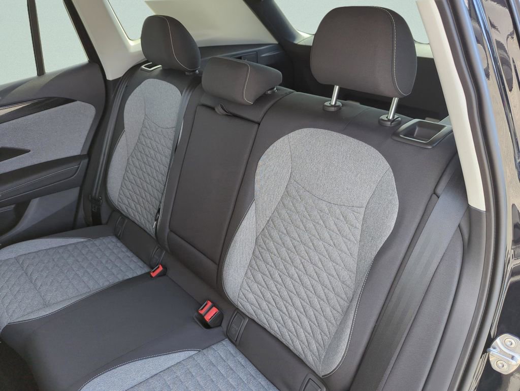 New 2026 Volkswagen Tiguan S image 34