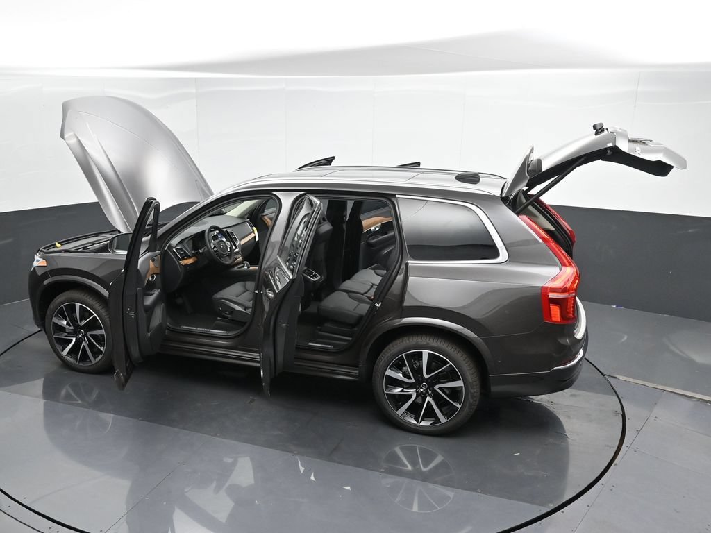 New 2025 Volvo XC90 B6 Plus w/ Protection Package Premier AWD/4WD image 52