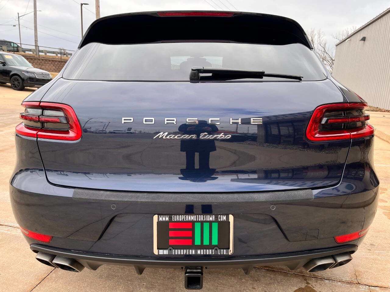 Used 2015 Porsche Macan Turbo image 4