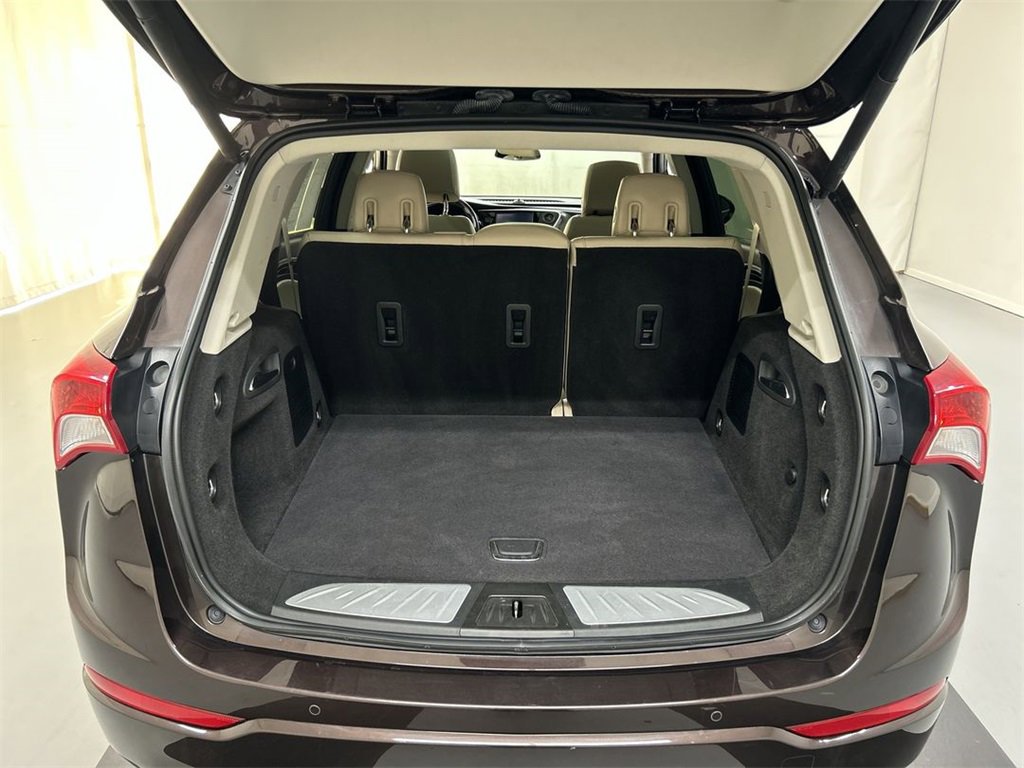 Used 2020 Buick Envision Premium w/ Driver Confidence Package image 25