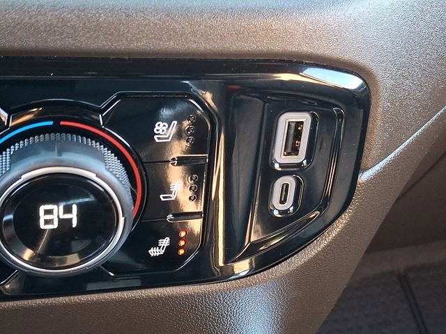 Certified 2025 Chevrolet Silverado 1500 LTZ image 26