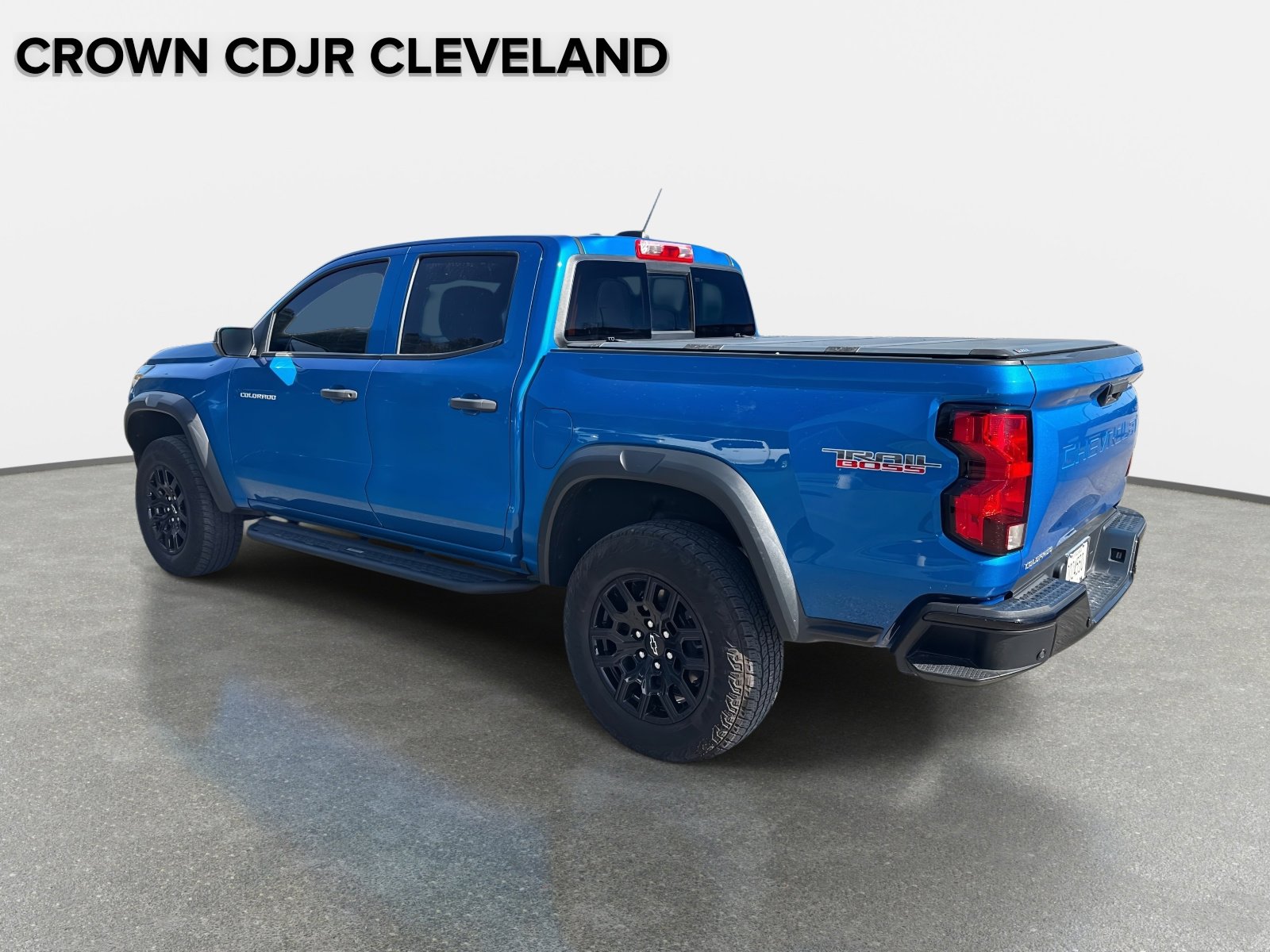 Used 2023 Chevrolet Colorado Trail Boss image 6
