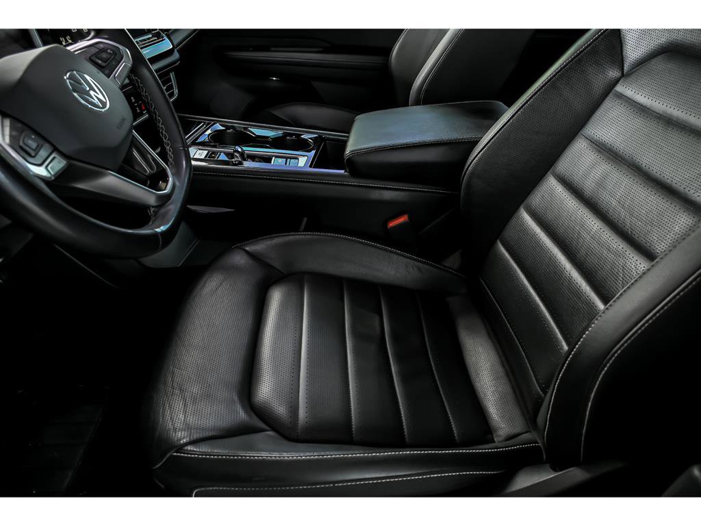 Used 2024 Volkswagen Atlas SEL image 12