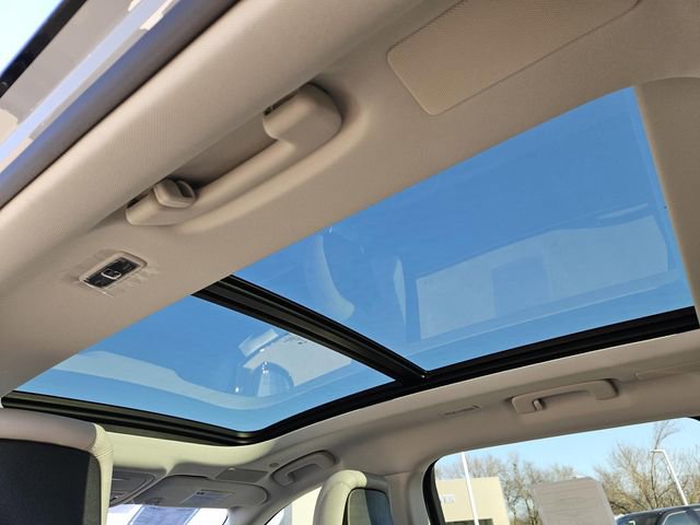 New 2026 Lincoln Nautilus Reserve AWD/4WD image 19