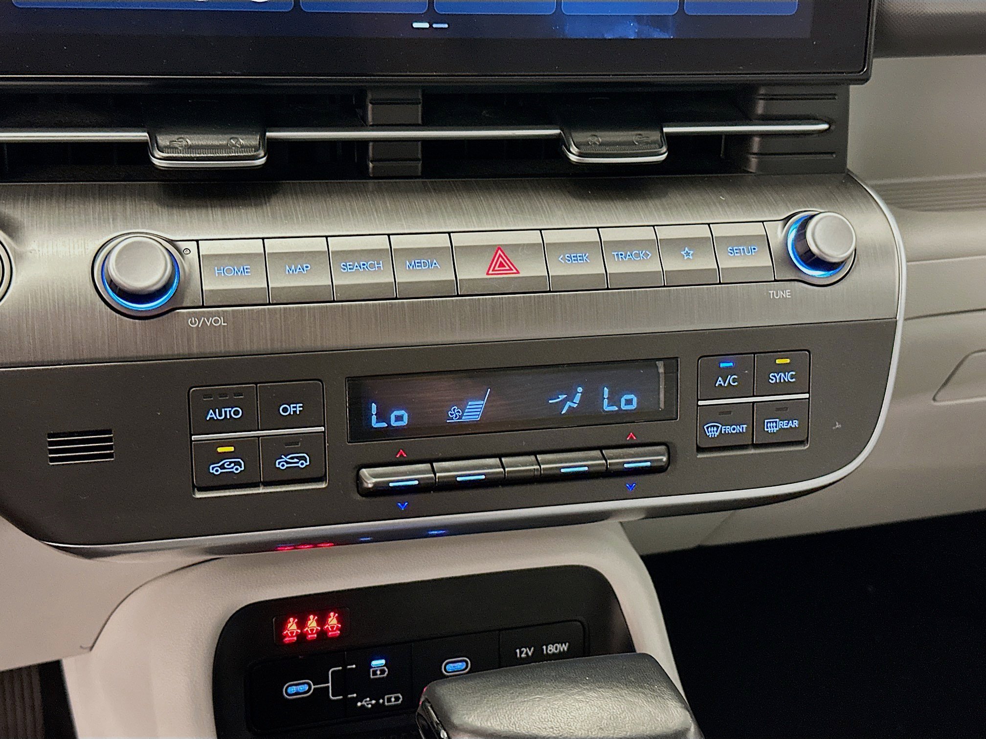 Used 2024 Hyundai Kona SEL image 23