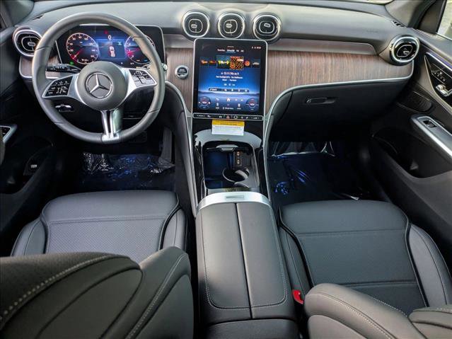 Used 2026 Mercedes-Benz GLC 300 4MATIC image 17