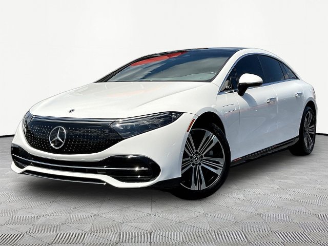 Used 2024 Mercedes-Benz EQS 450+ Sedan image 3