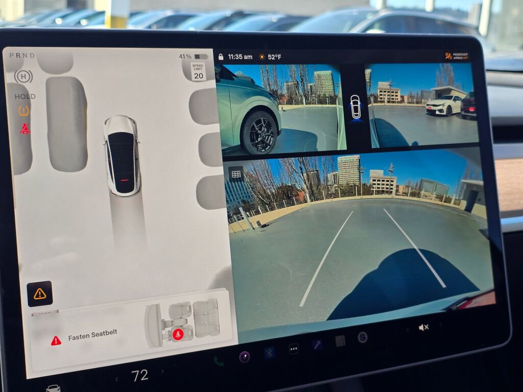 Used 2024 Tesla Model Y Performance AWD/4WD image 30