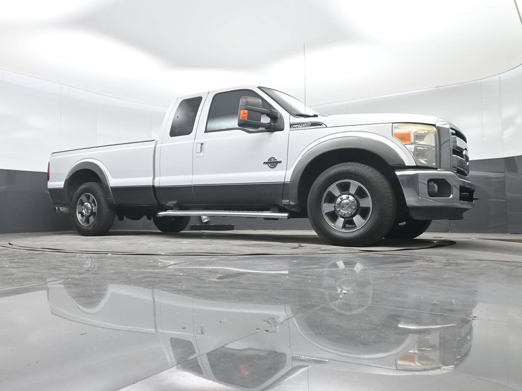 Used 2011 Ford F250 Lariat w/ Lariat Interior Pkg RWD image 32