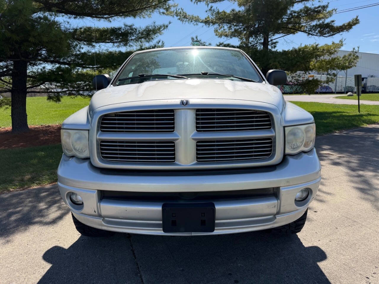 Used 2005 Dodge Ram 1500 Truck SLT w/ Quad Cab Big Horn Value Group image 2
