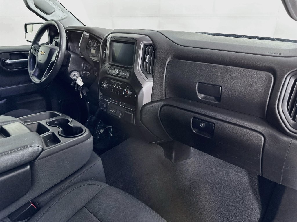 Used 2021 Chevrolet Silverado 1500 Custom w/ LPO, Dark Essentials Package AWD/4WD image 34