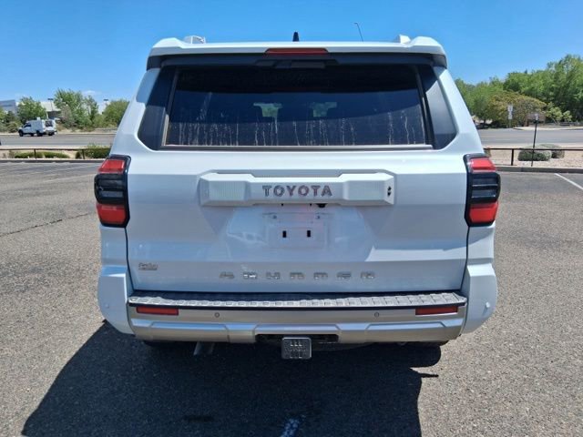 Used 2025 Toyota 4Runner Limited AWD/4WD image 7